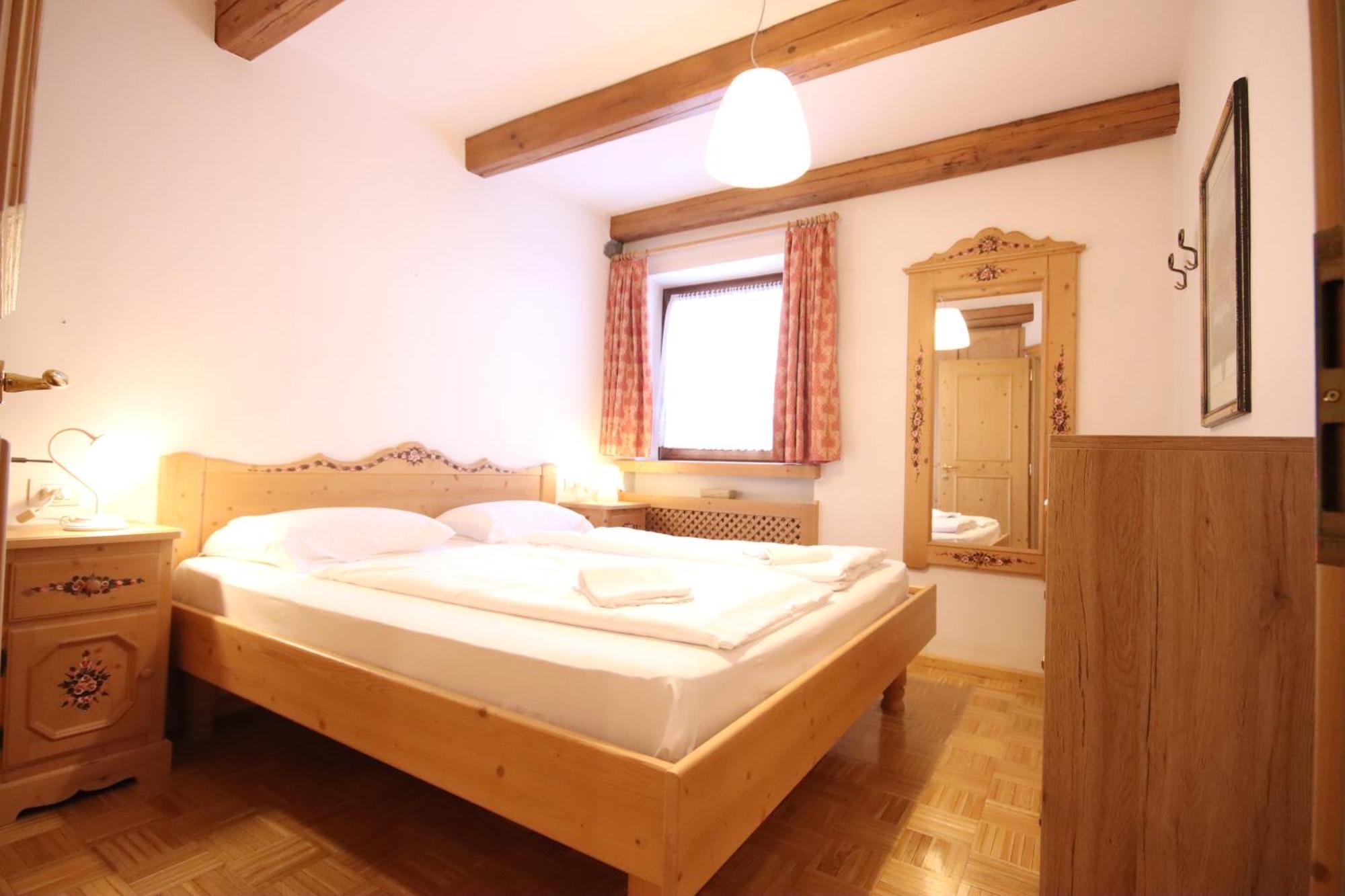 Aurturist S Candido Roulette Innichen Kamer foto